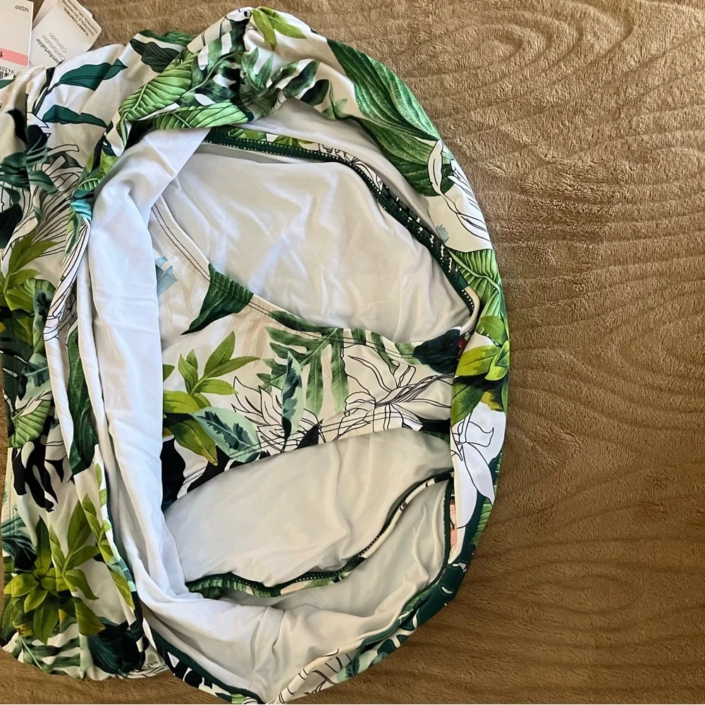Tropical Print Tankini Set - Picture 8 of 8